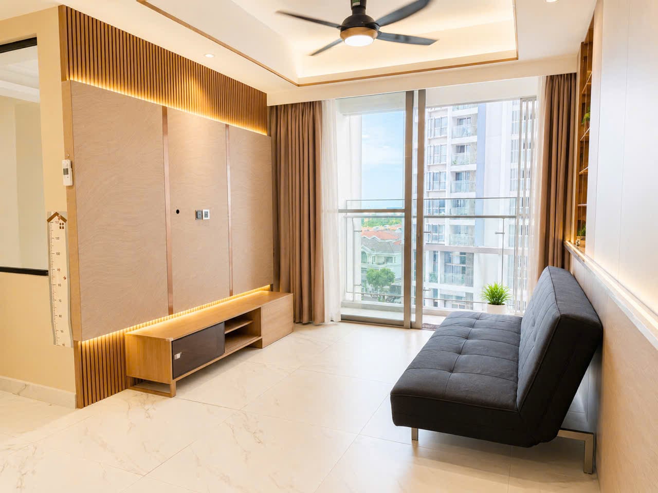 Apartment for Rent – M7 Midtown, Phu My Hung | 2 Bedrooms | 2 Bathrooms | 82 m²