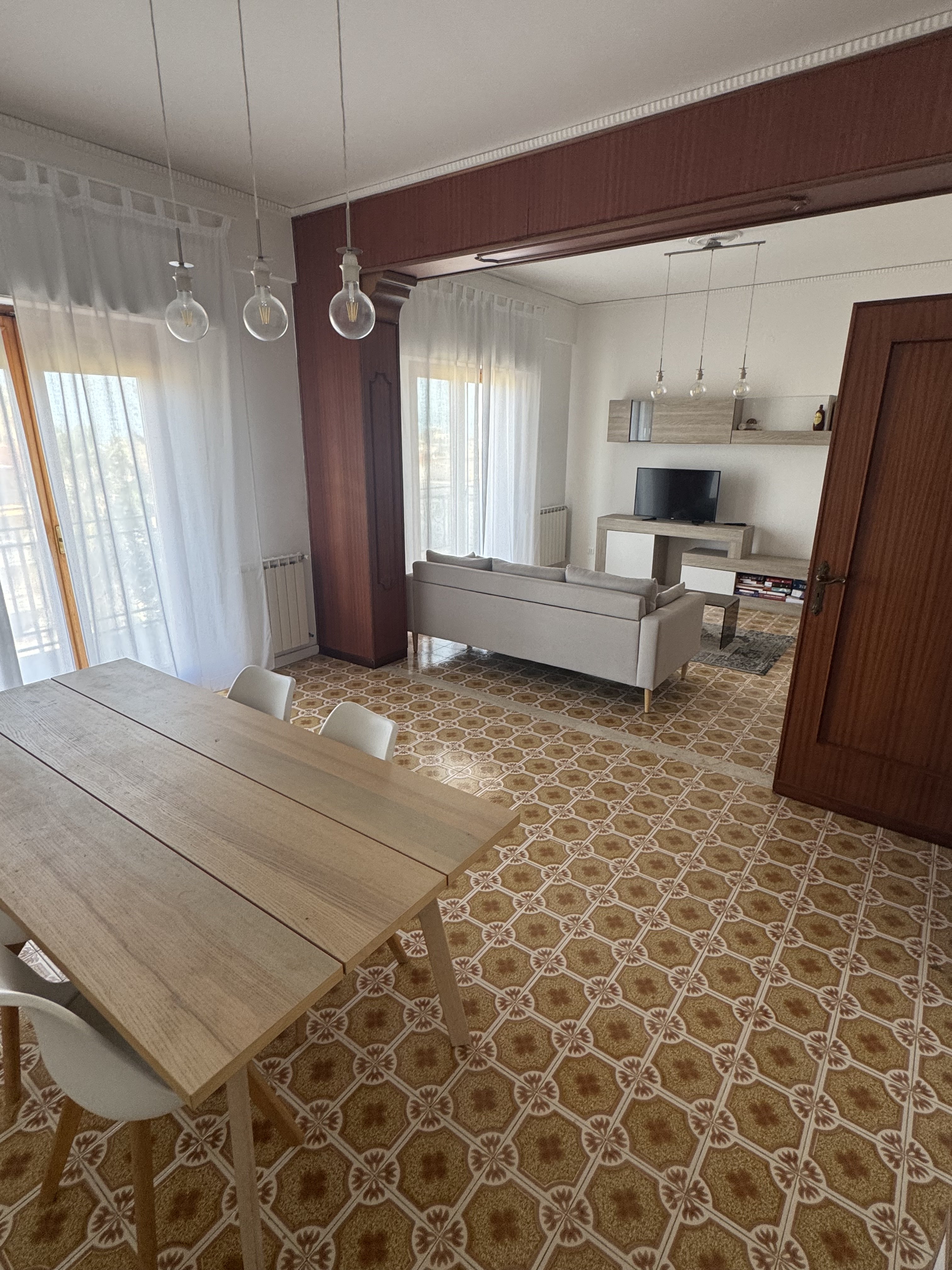 FOR SALE – Bright 140 m² Apartment in Alcamo, Sicily