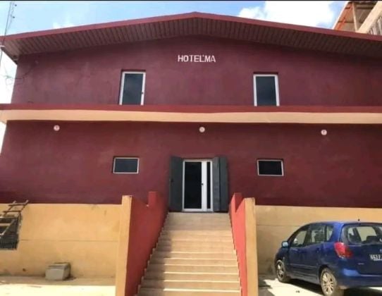 Yopougon Hôtel 27 chambres à vendre ( 15 déjà ...