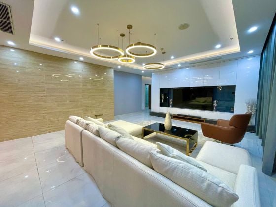 300m² Luxurious Penthouse – Vinhomes Central Park (Ho Chi Minh ...