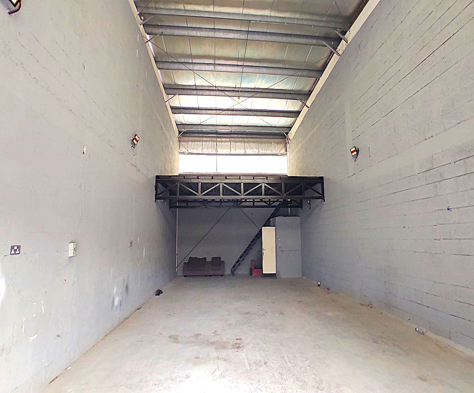 Warehouse | Workshop |Store for rent in Salmabad BD.500/-