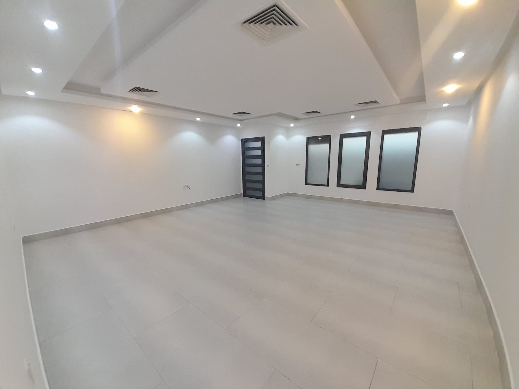 Beautiful 4 Bedroom Ground Villa Floor for Rent in Abu Fatira.