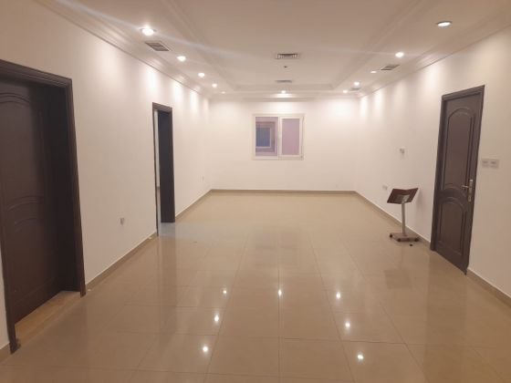 3 Bedroom Apartment with Shared Garden for Rent in Mangaf.