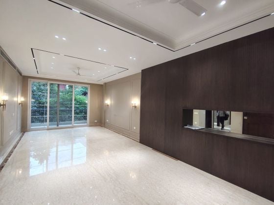 Appartement moderne et spacieux de 4 chambres au premier étage ...