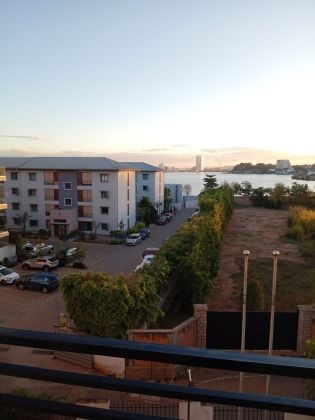 APARTAMENTO T2 AMUEBLADO IVANDRY MADAY 