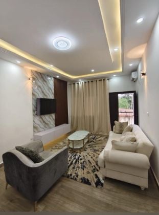 The Beverly Residence (2&3 Bedroom Multiple Apartments)