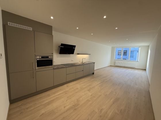 Stijlvol 65 m² 1 slk-appartement in bruisend Antwerpen Zuid