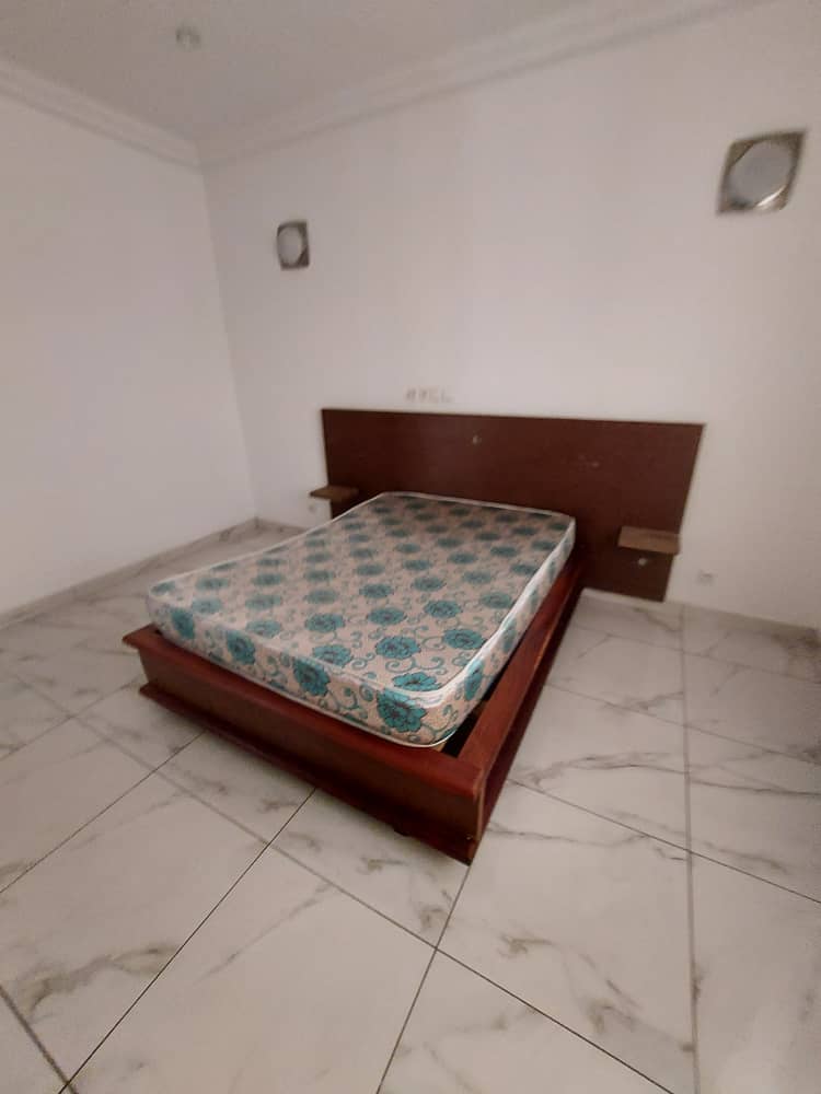 Sablière, à louer Villa duplex avec piscine 