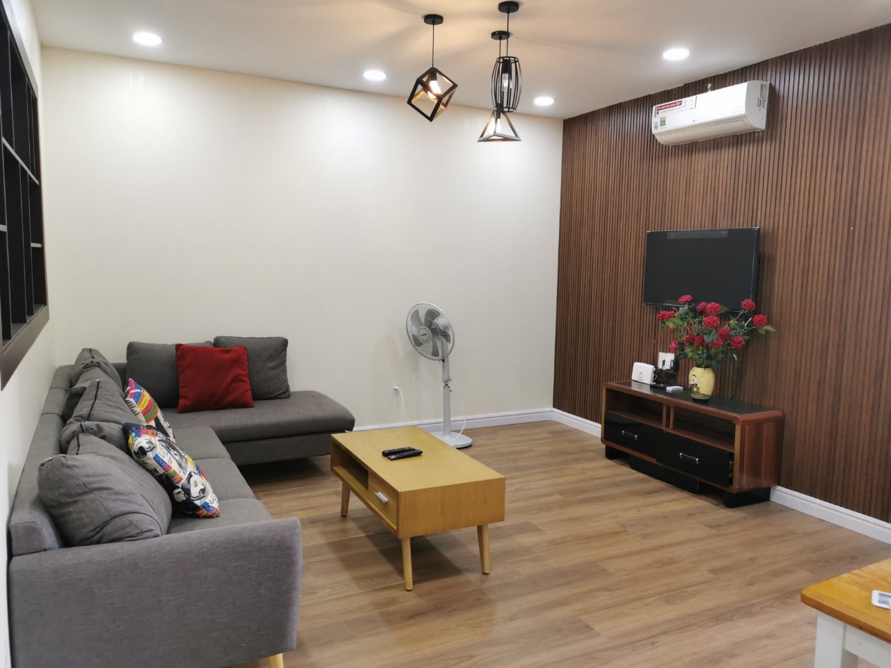 2 bedrooms for rent in Muong thanh river, good price