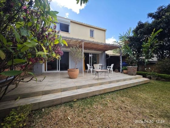 VILLA  F4 MEUBLE DANS UNE RESIDENCE AMBATOBE