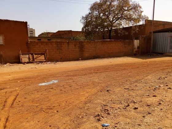 600m² a la ZAD vzrs ONEA