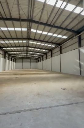  1,000 m² warehouse in Port Bouët, former slaughterhouse, for ...