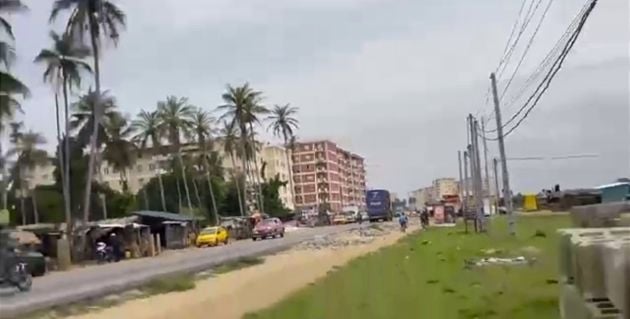 Bassam vecchia strada, lotto di terreno di 933 m² con atto di ...
