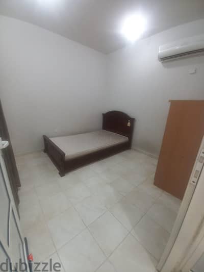 Room for Rent (from August 1, 2026)