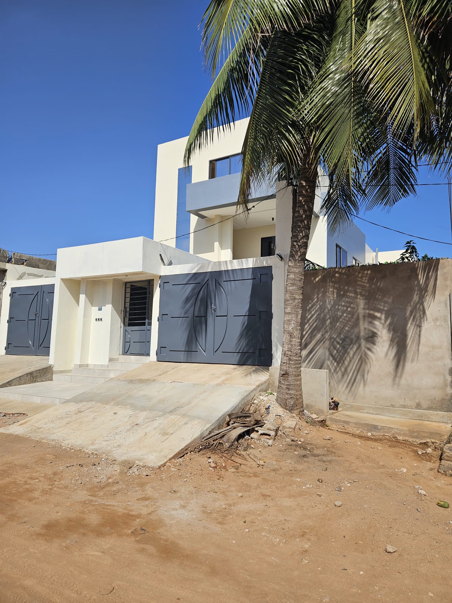Villa a étage à louer à Avedji