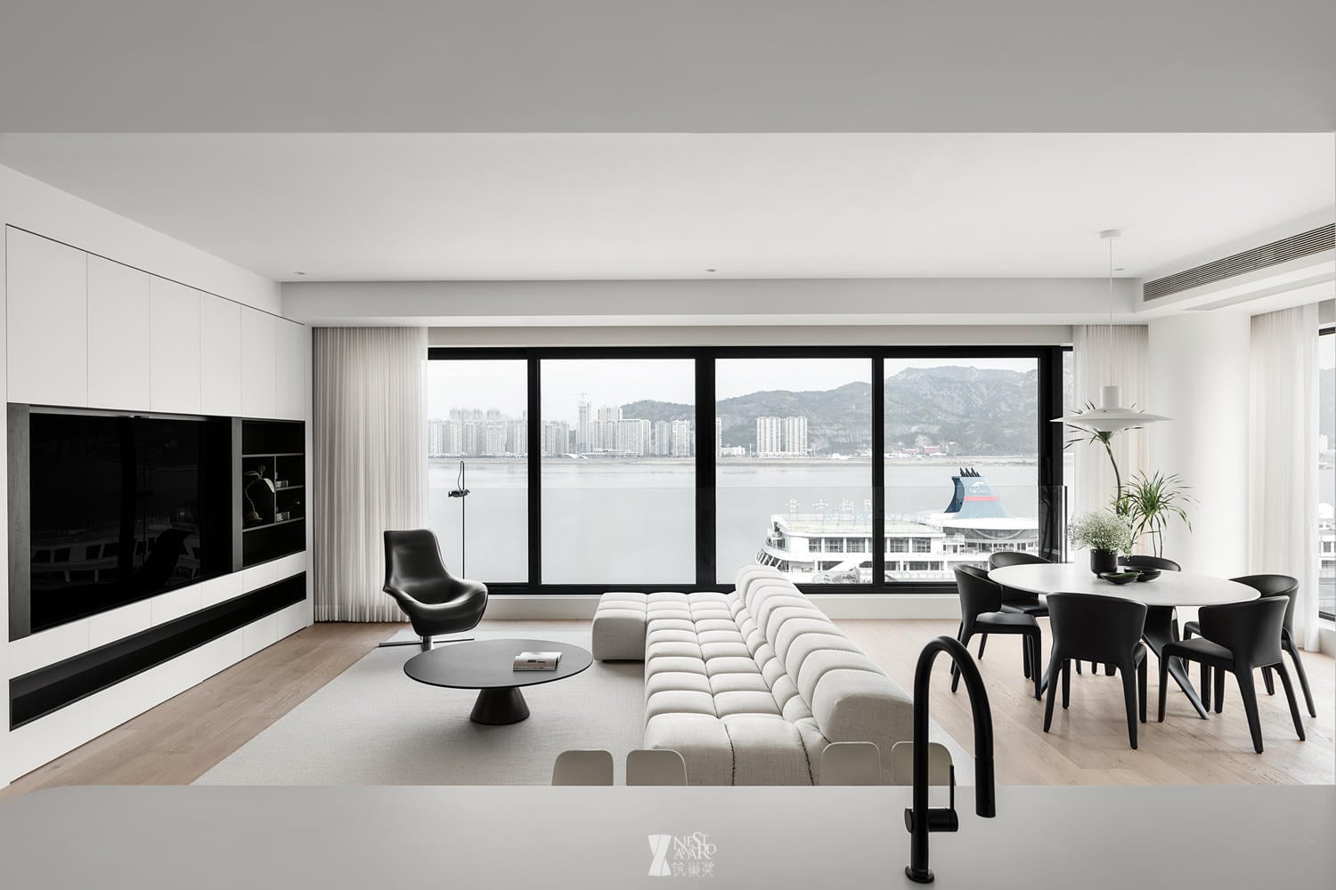 hlcc/2rms/lakeview/brand new/near times square