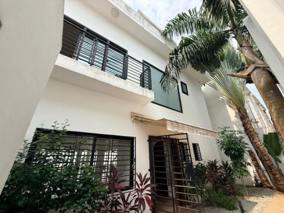MISE EN VENTE D'UNE BELLE VILLA A LA RIVIERA 4
