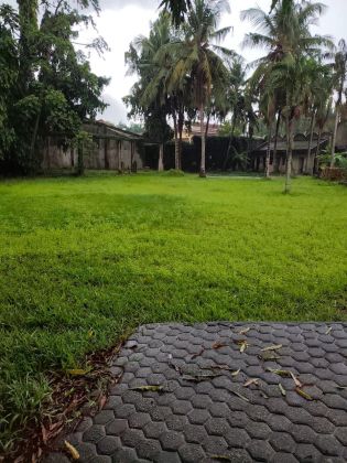   Cocody golf4 Beverly Hills vente terrain 600m²