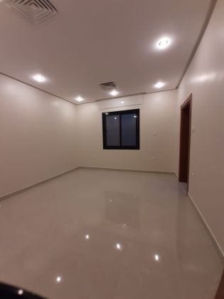 3 Master Bedroom Villa Flat in Abu Fatira (Expats Only).