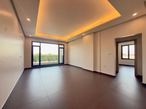 Three bedroom apartment with Balcony for rent in Salwa