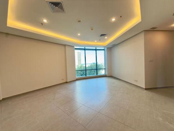 Three bedroom apartment for rent in salmiya 