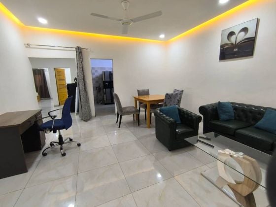 2 Immeuble R+1 à vendre à sone ambassade 