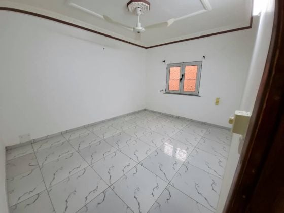 Maison à vendre à kouara Kano sur le goudron 