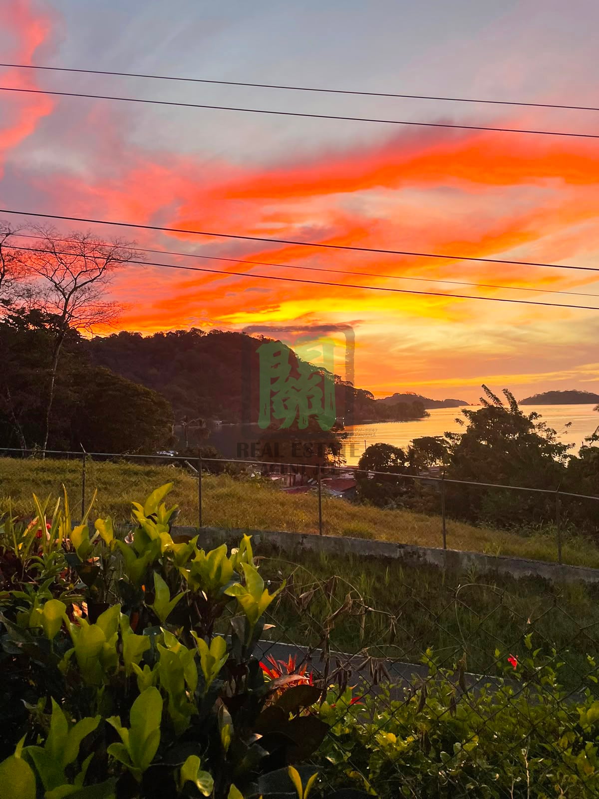 FOR SALE OCEAN VIEW HOME – PUERTO LINDO, COLÓN