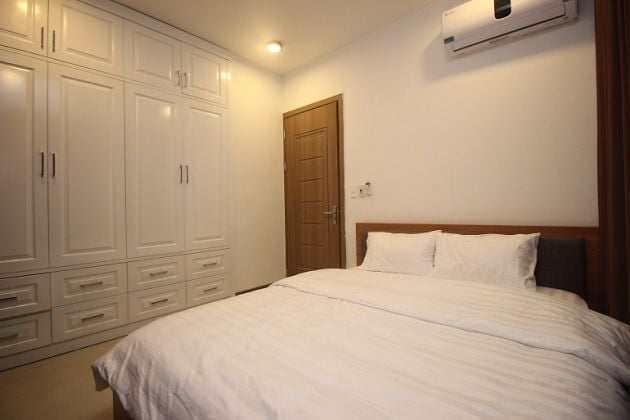 Nice 1 – bedroom apartment with good price in To Ngoc Van street, ...