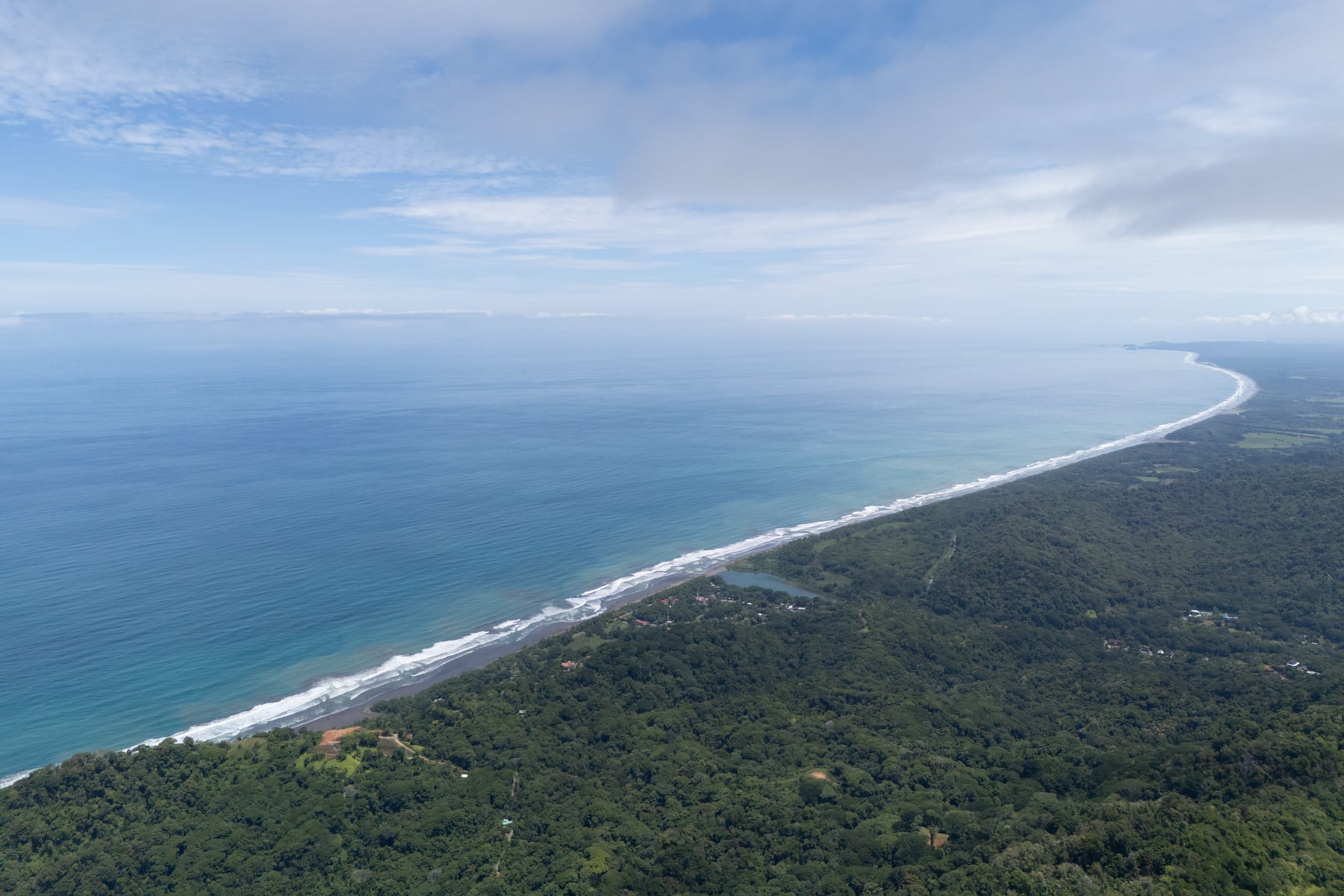 55-HECTARE ESTATE IN DOMINICAL WITH SEA VIEWS AND WATER STREAMS