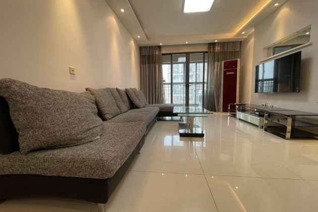 Jinji Lake view apt with 3 bedrooms next to Suzhou Center mall close to ...