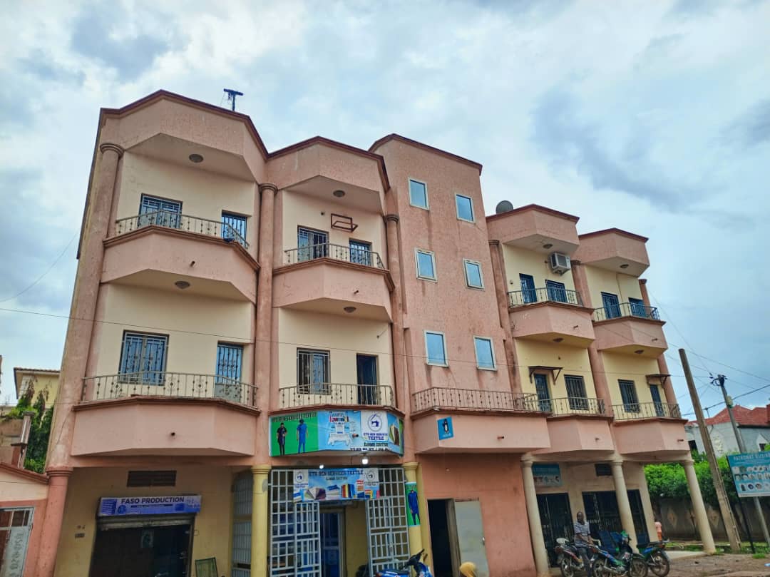 Appartement à louer à faladié 