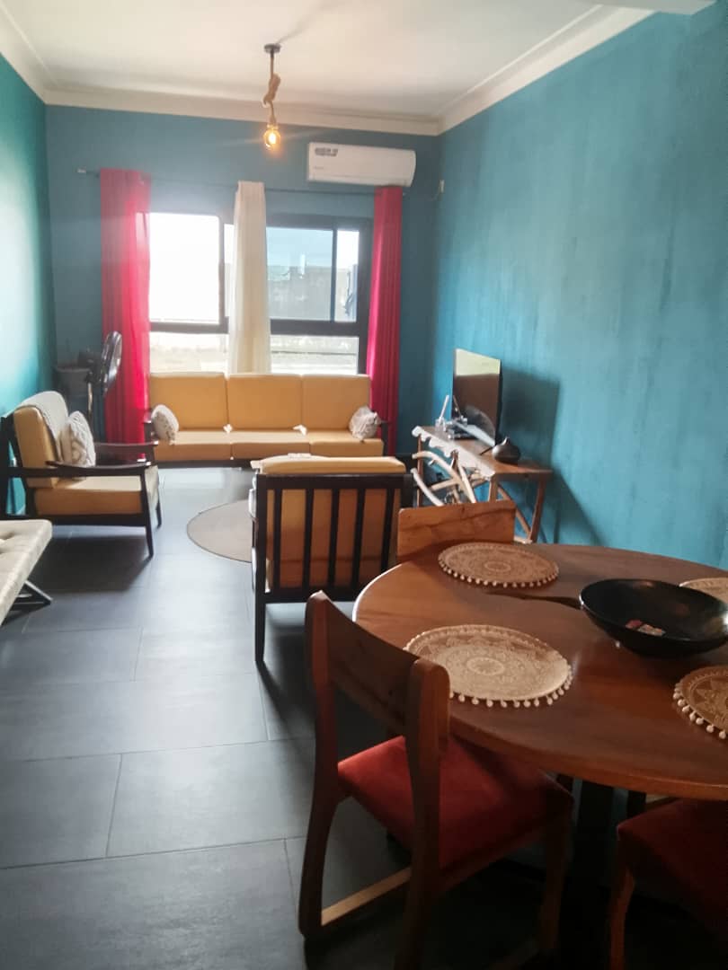STUDIO NON MEUBLÉ À LOUER À AKWA