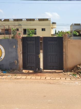 2850m2 a ouaga 2000 zone A