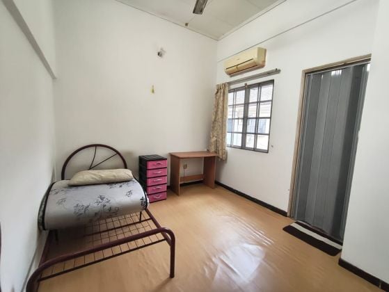 Fully Furnished Medium Bedroom - PJS 9, Bandar Sunway