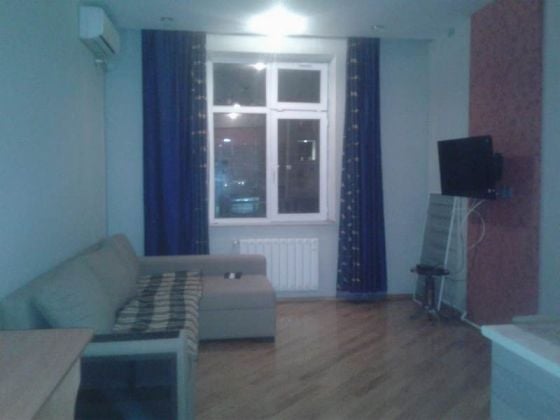 3-room apt near Caspian BC