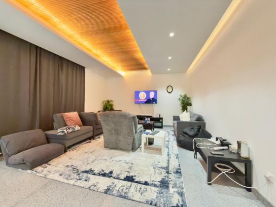 Modern three bedroom furnished apartment for rent in Sabha al Salem 