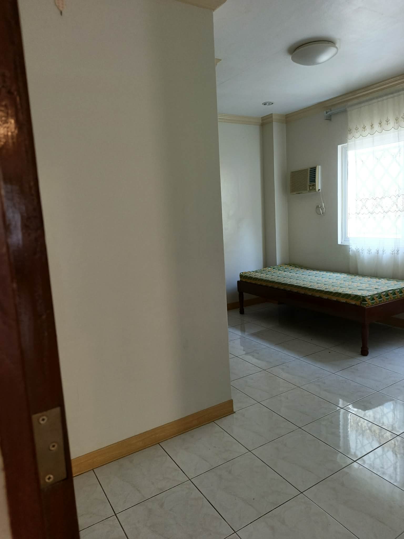 BANILAD HOUSE FOR RENT