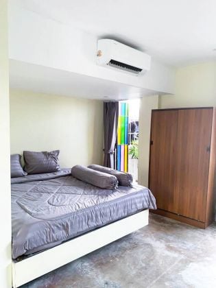Apartment 1 bedroom for rent near Riverside