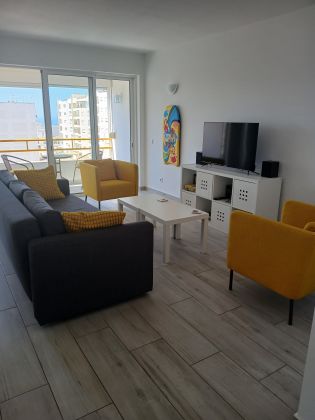 Quarteira (Algarve), appartement meublé, 3 chambres, vue mer