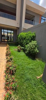 Duplex en location à Ouaga 2000 zone A