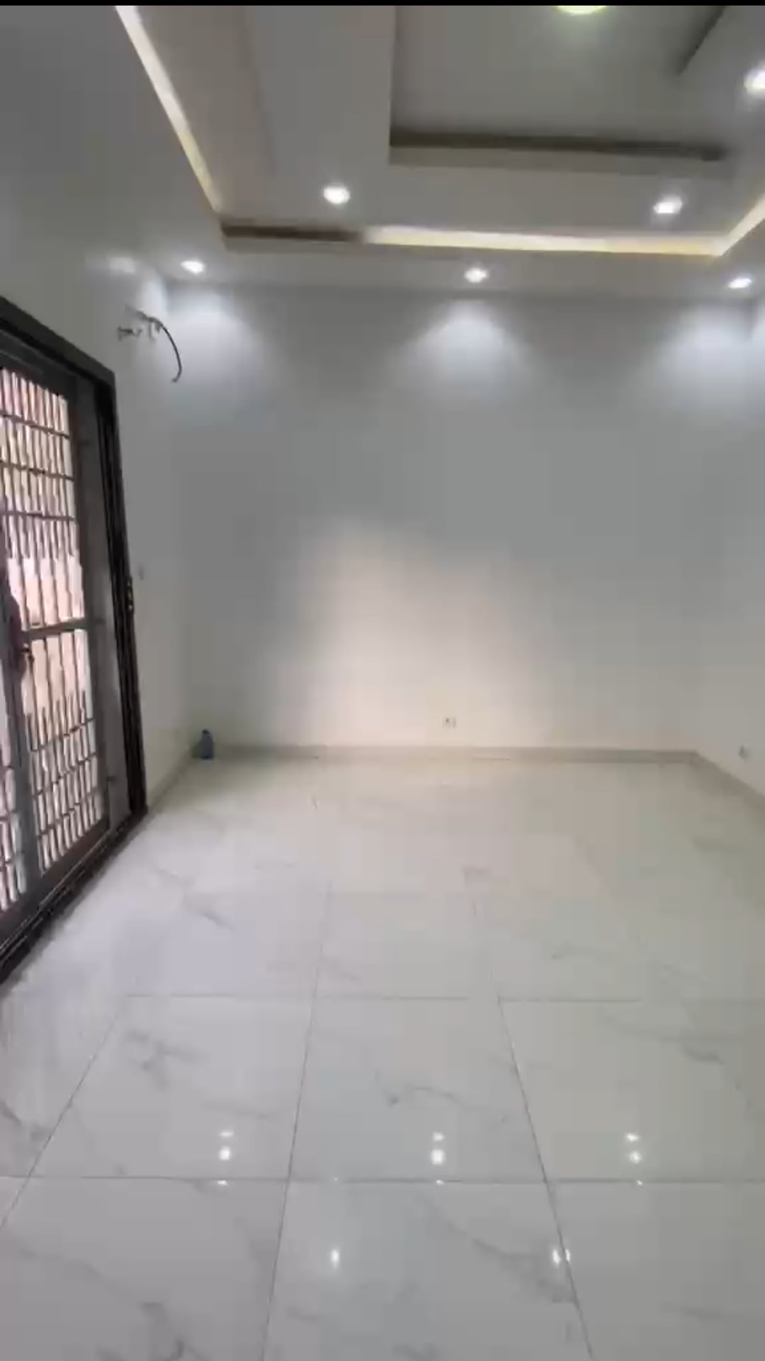 New 2-bedroom apartment for rent in Almadies (relocation 1)