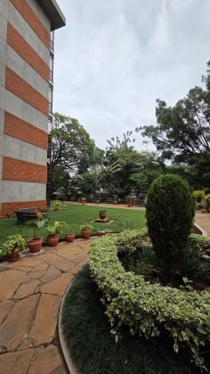 Votre penthouse exclusif de 2 chambres entièrement meublé ...