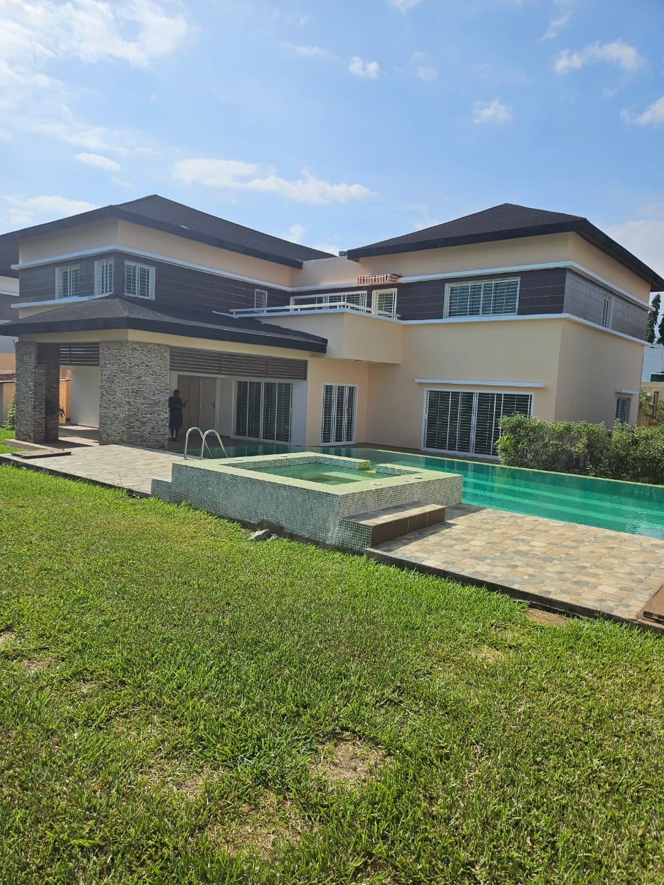 Location villa duplex 9 pièces à Cocody Riviera Golf 4