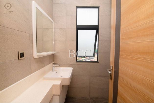 PHNOM PENH APPARTEMENT MEUBLE 2 CHAMBRES PISCINE A LOUER BKK PHNOM PENH