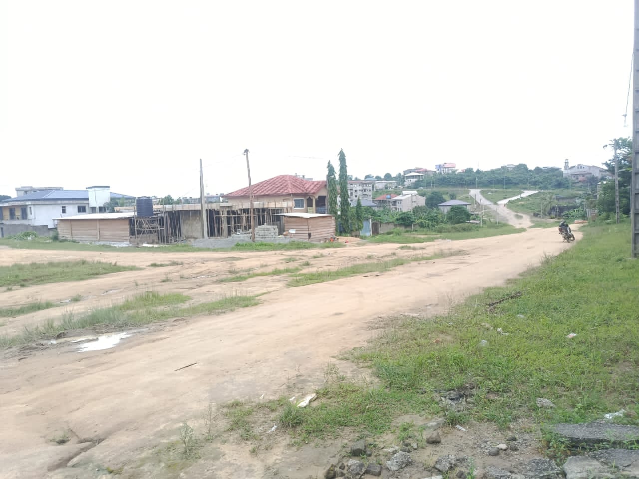 200 m2 disponibles en Yassa Nkolbong, transferencia total 