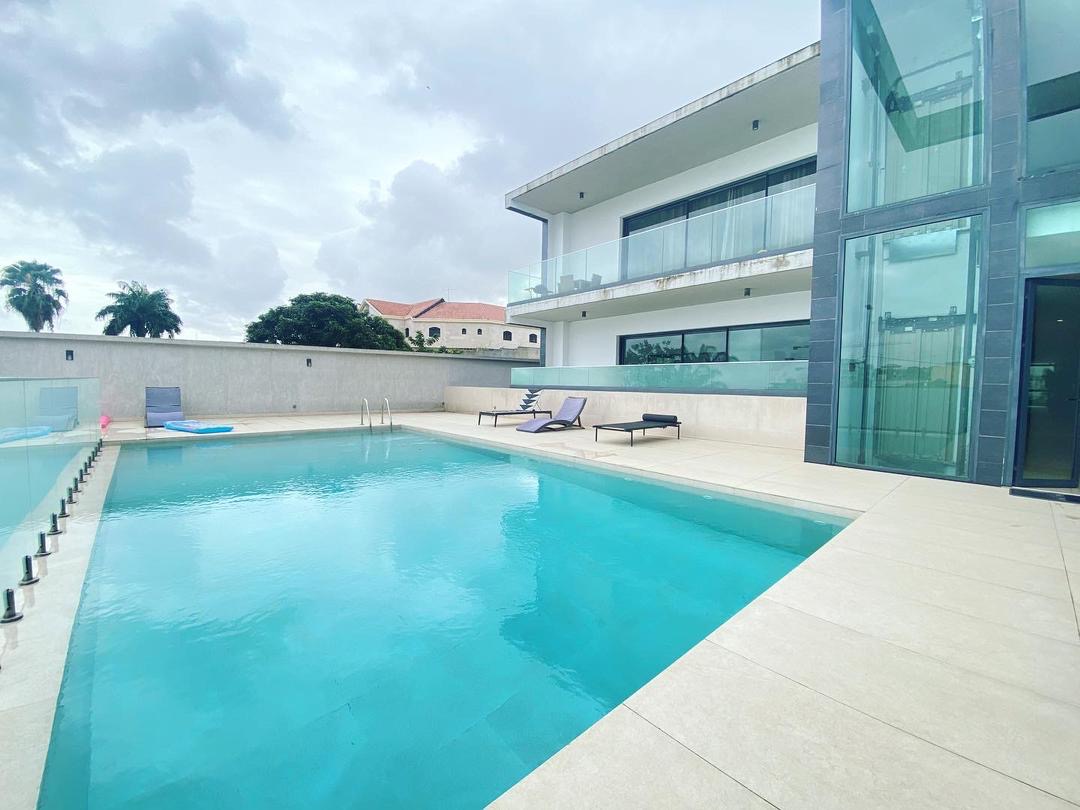 Riviera Golf 4, Beverly Hills, precioso apartamento de 4 habitaciones disponible de inmediato, con varias comodidades.