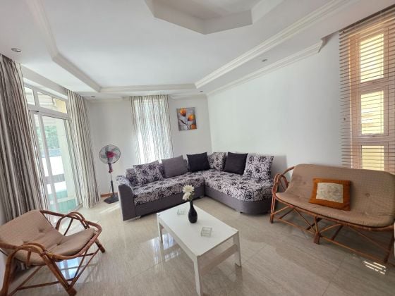 APPARTEMENT À LOUER À PEREYBERE, JUSTE EN FACE DE LA PLAGE