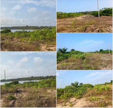 753 m2 à vendre en bordure de lagune baie des milliardaires