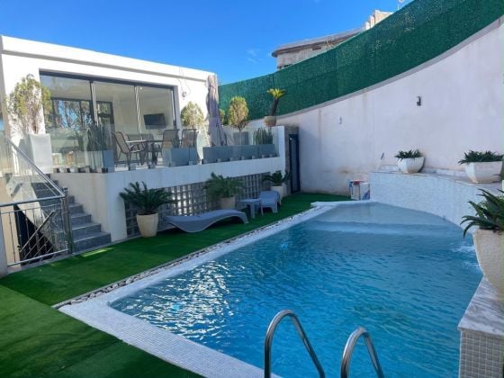 Mise en location superbe villa Smart house avec piscine et jardin